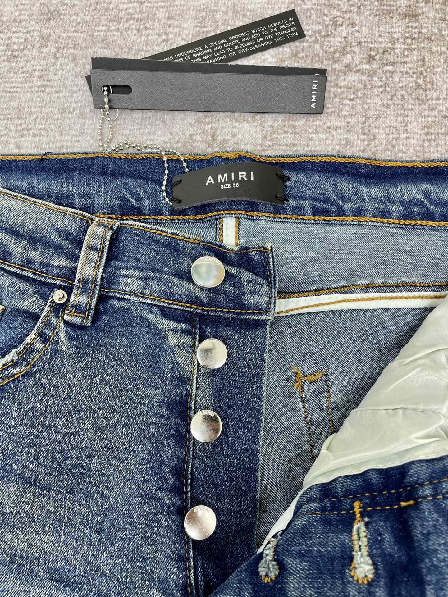 AMIRI JEANS