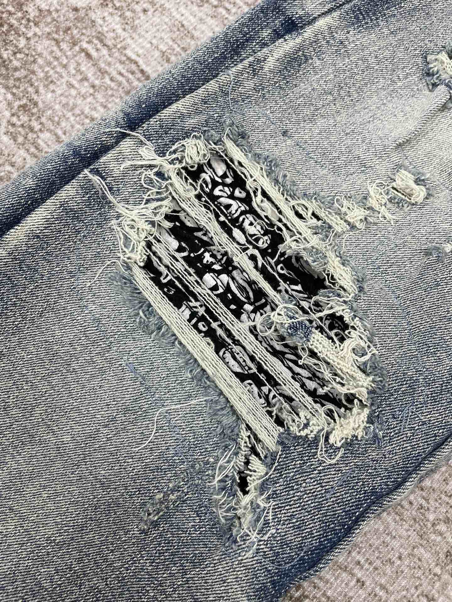 AMIRI JEANS