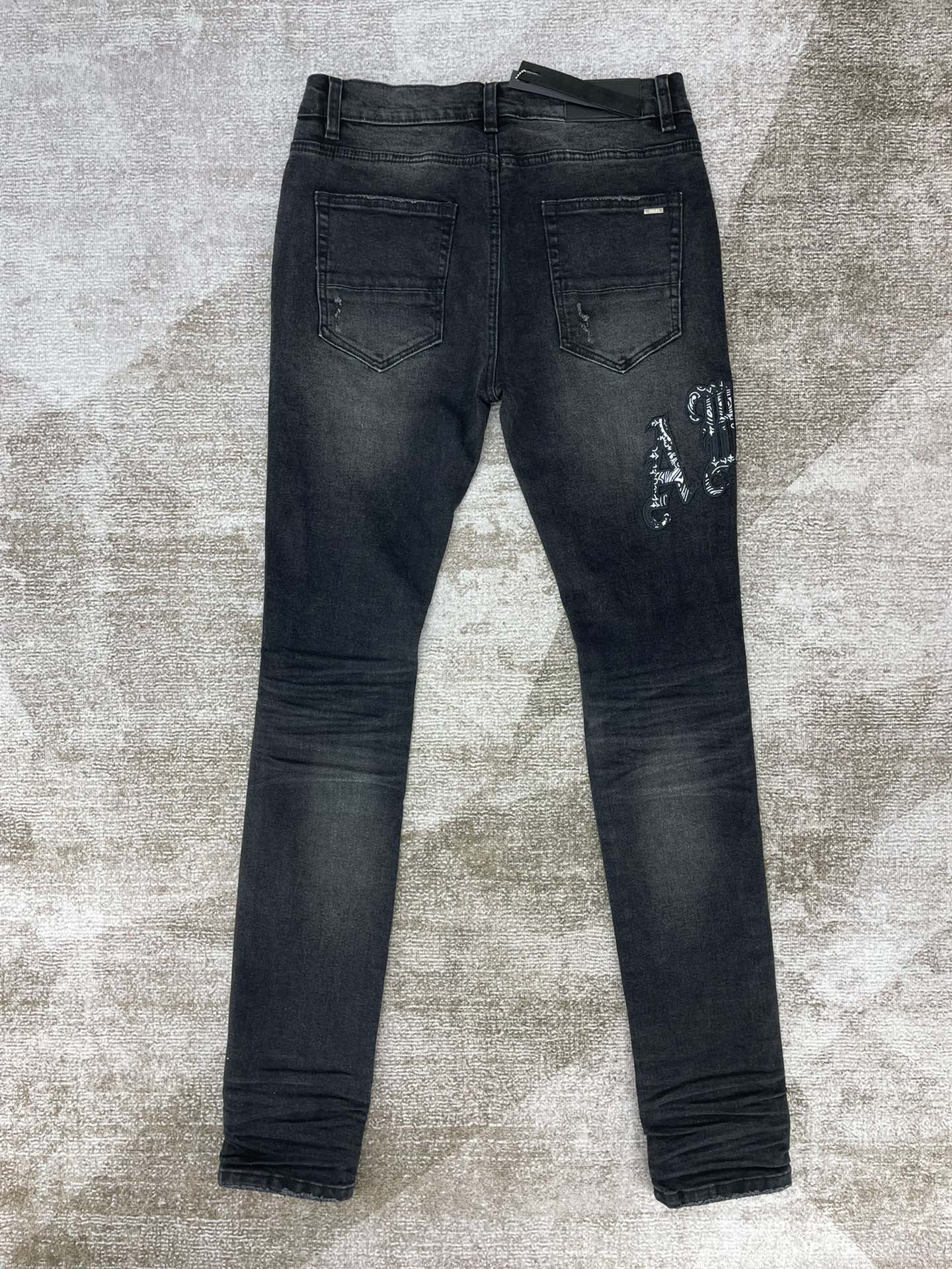 AMIRI JEANS