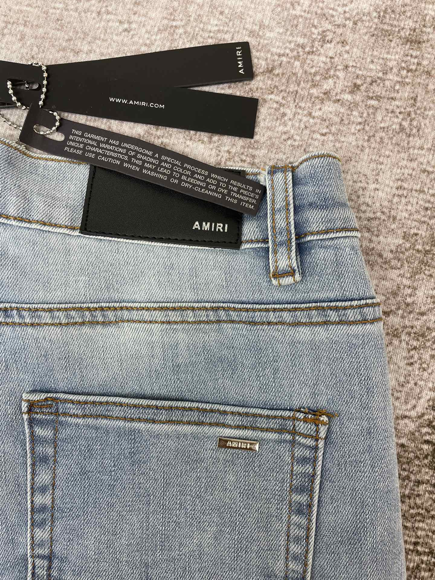 AMIRI JEANS