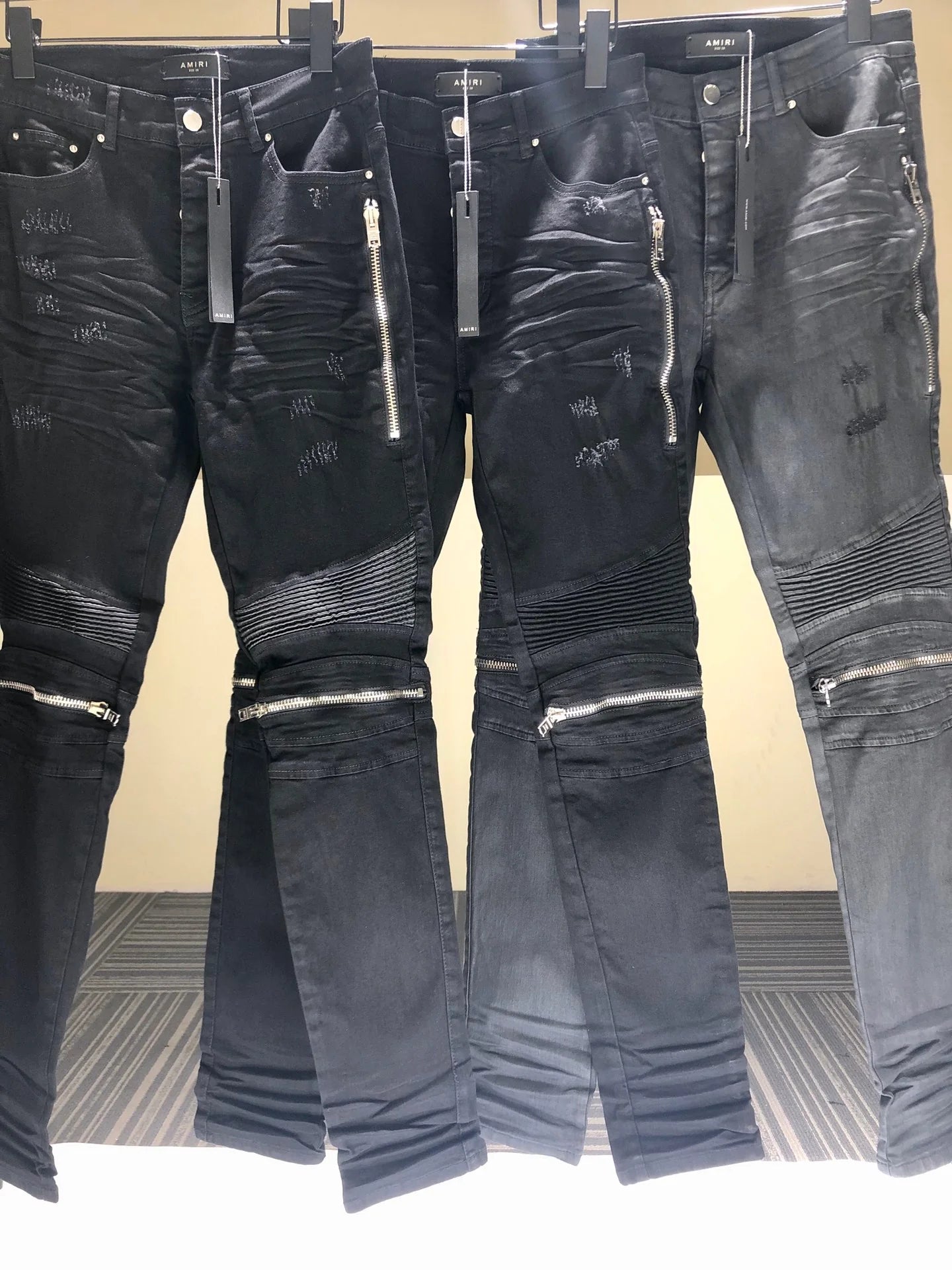 AMIRI JEANS