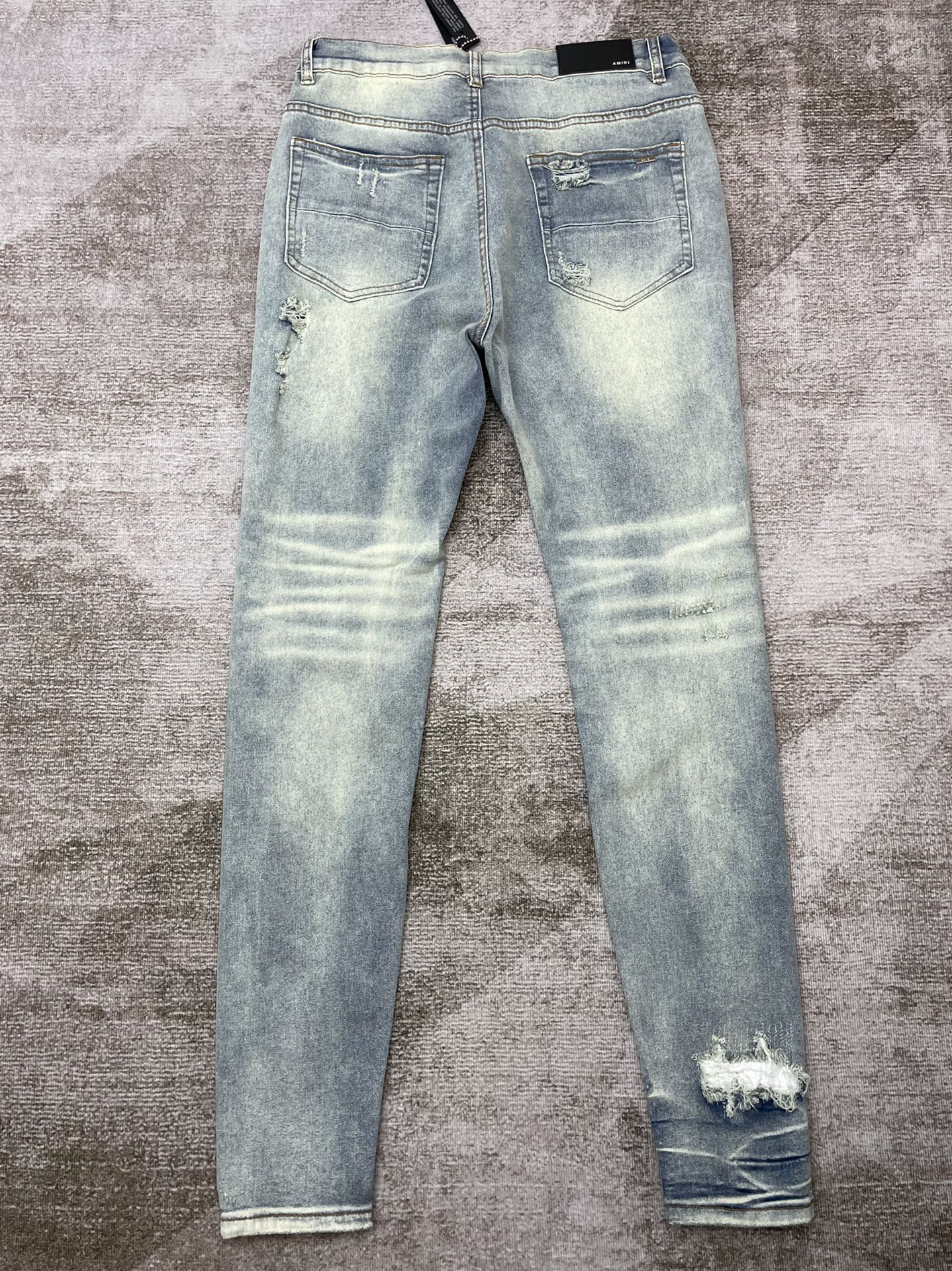 AMIRI JEANS