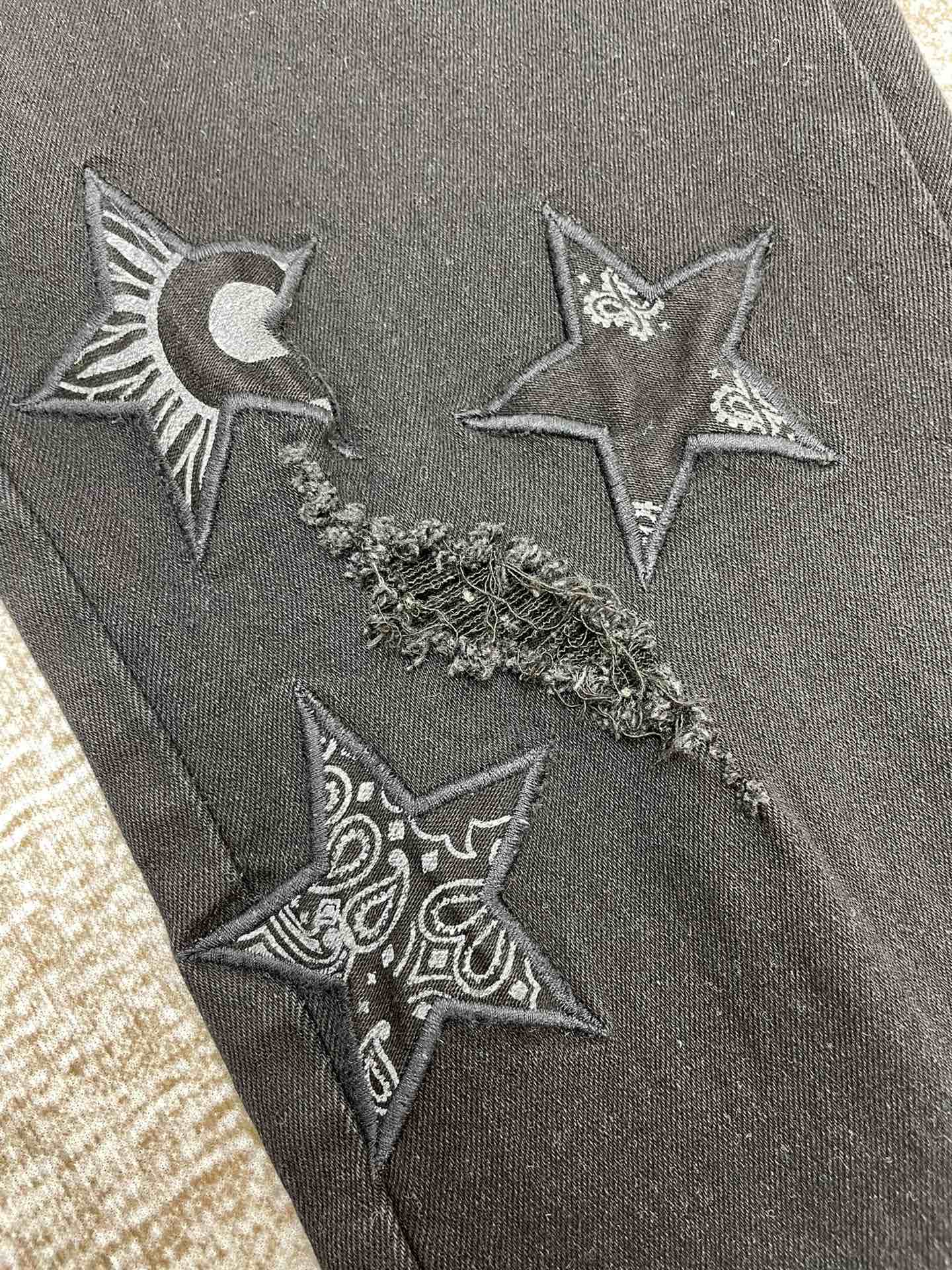 AMIRI JEANS