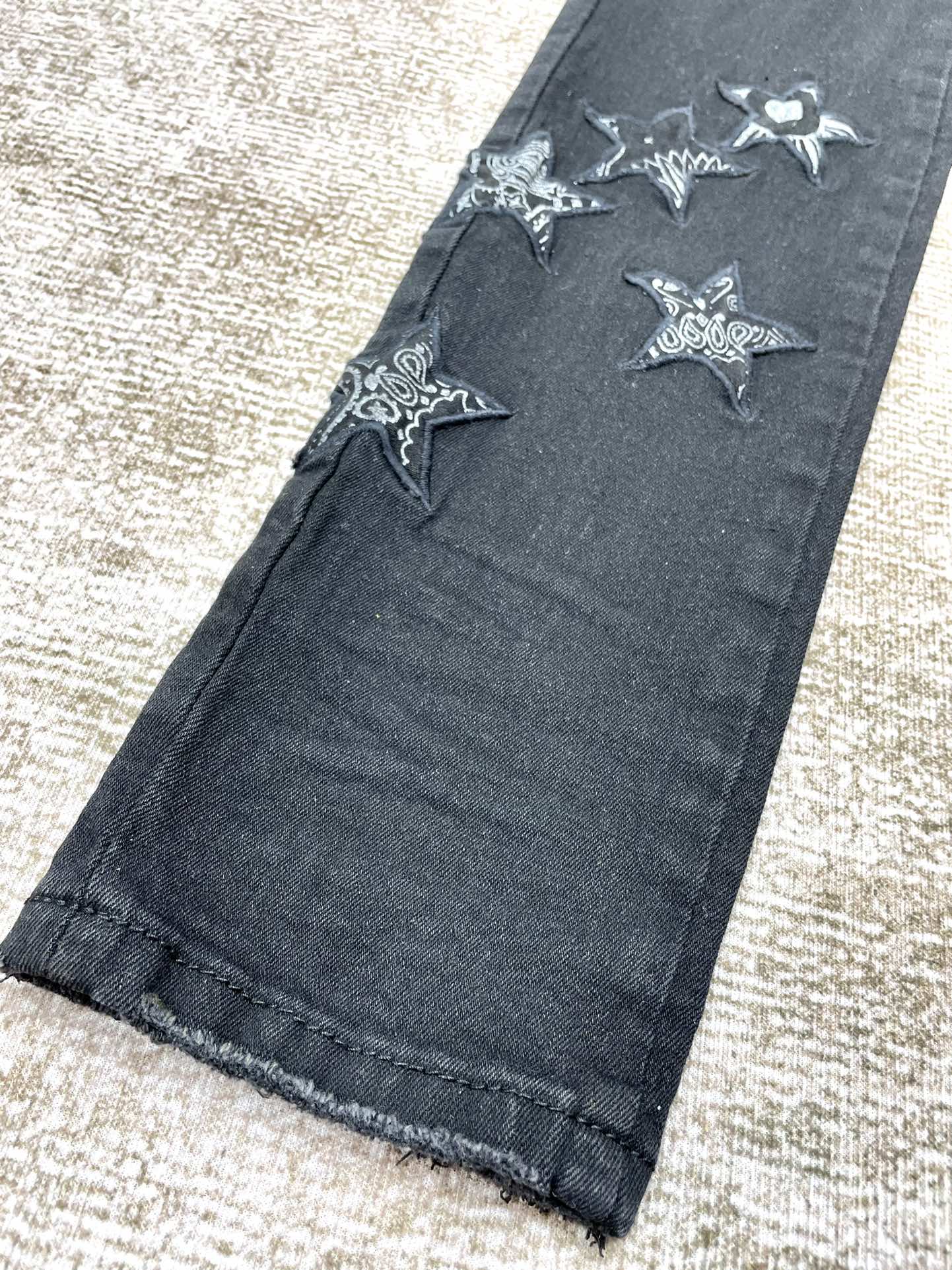 AMIRI JEANS