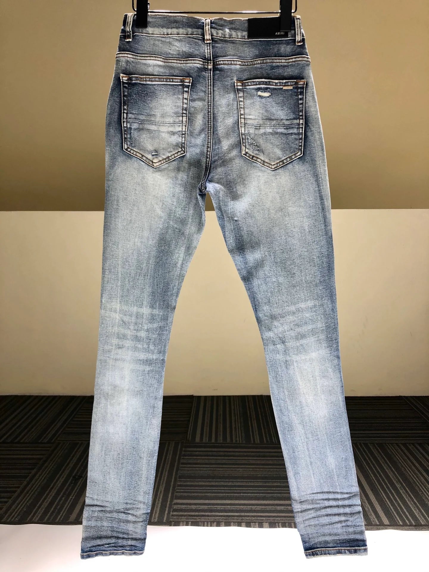 AMIRI JEANS