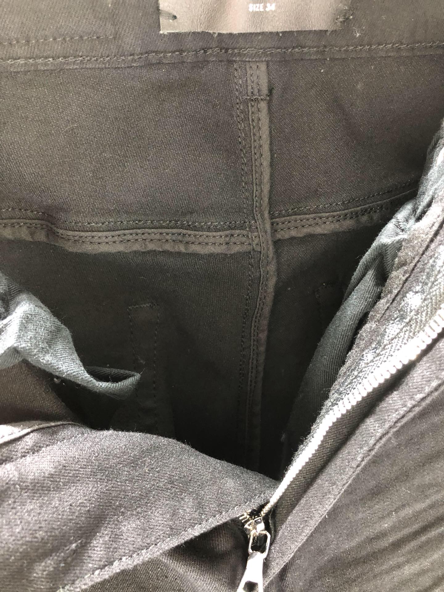 AMIRI JEANS