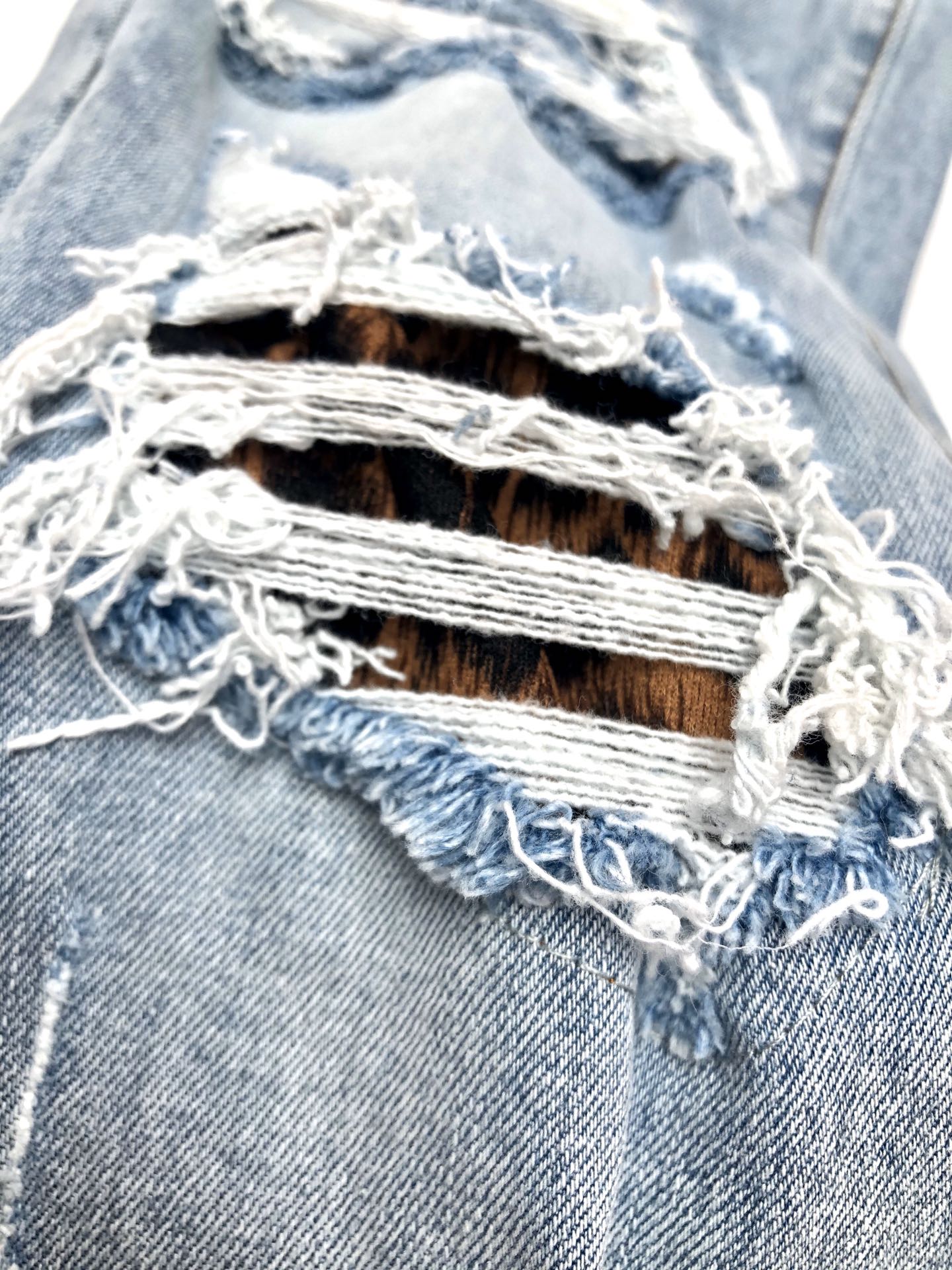 AMIRI JEANS