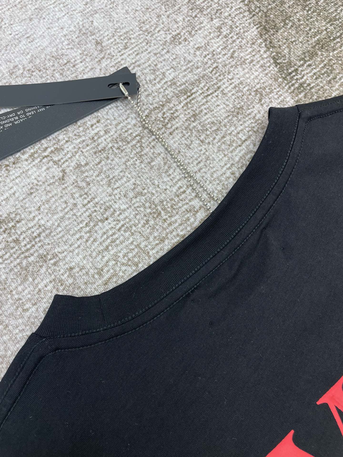 AMIRI TSHIRT
