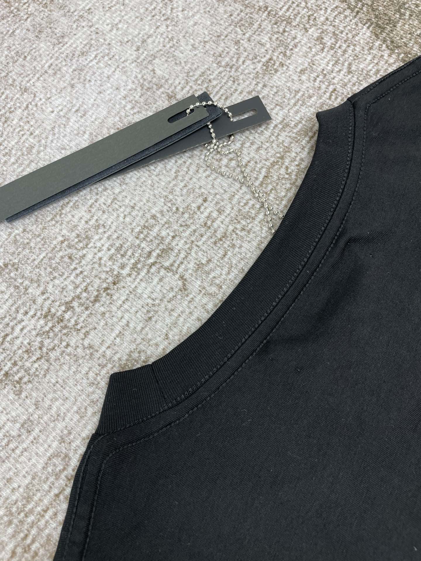 AMIRI TSHIRT