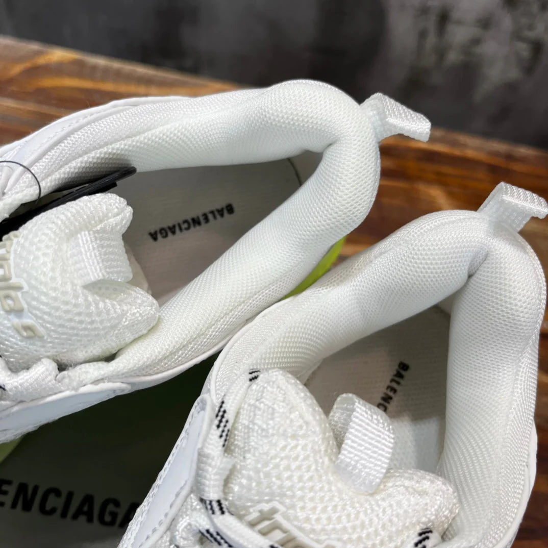 BB SNEAKER