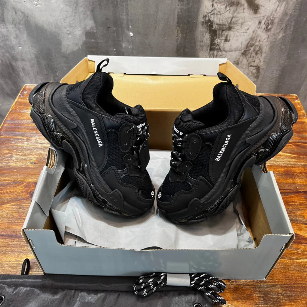 BB SNEAKER