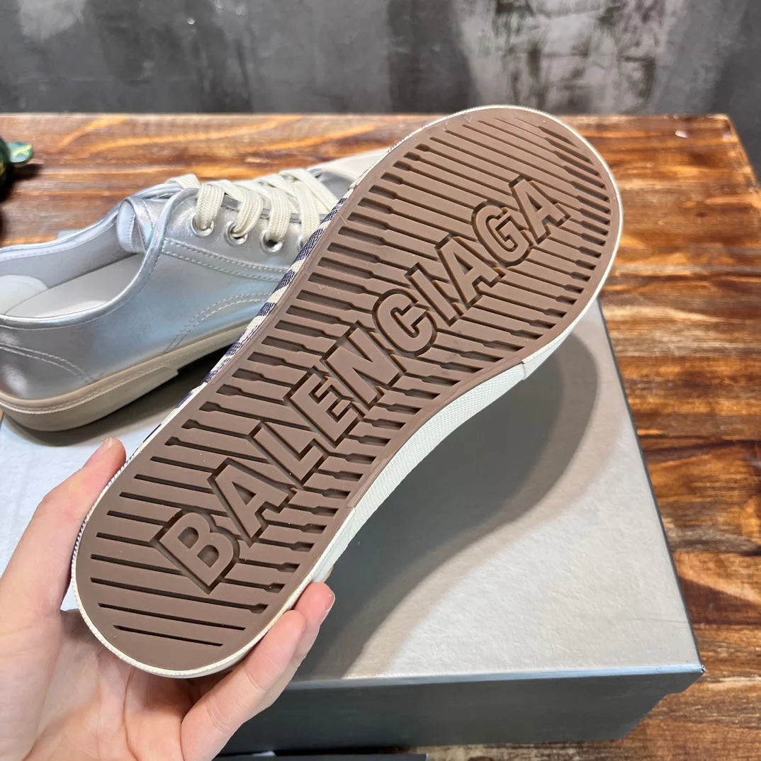 BB SNEAKER