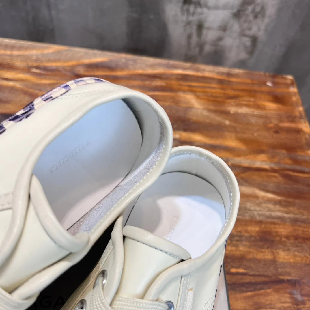 BB SNEAKER