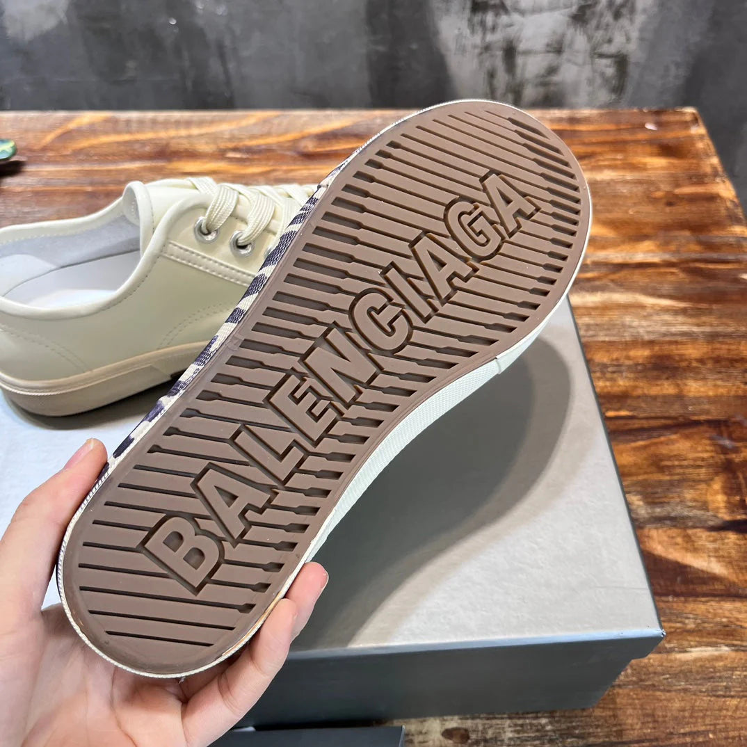 BB SNEAKER