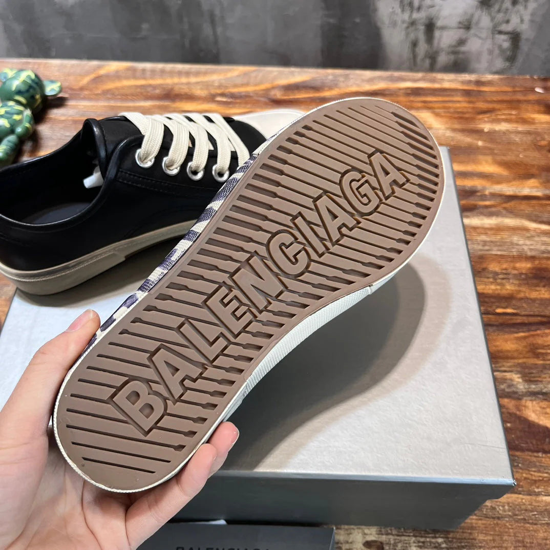 BB SNEAKER