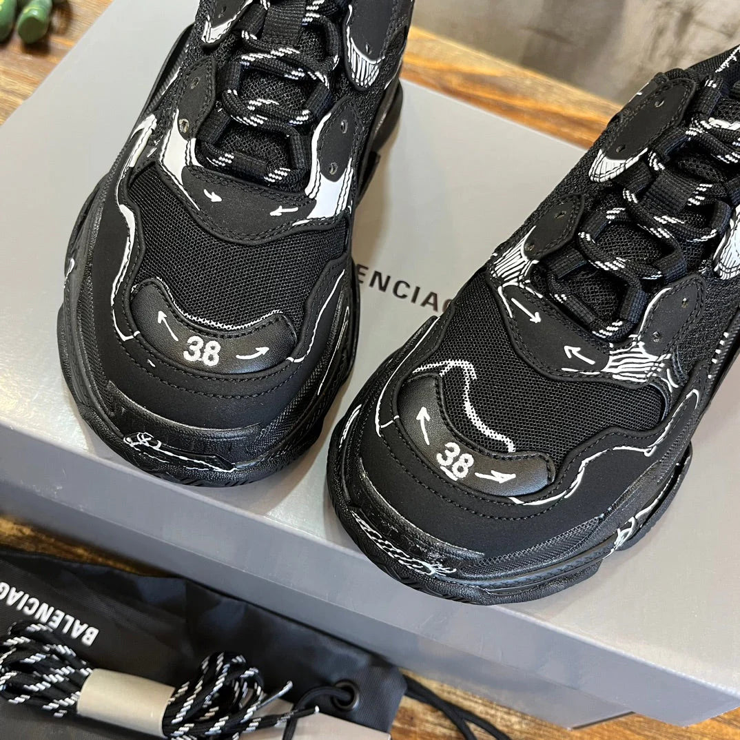 BB SNEAKER