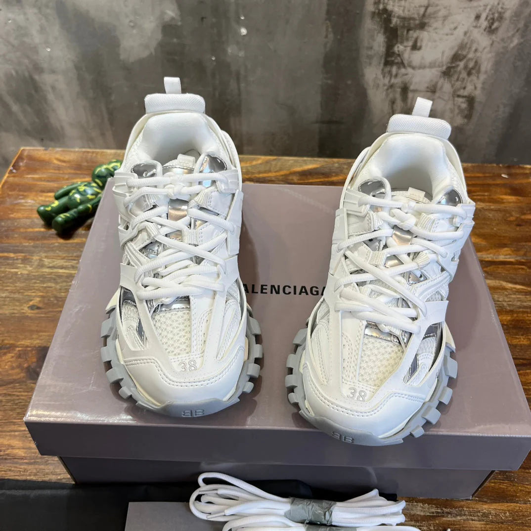 BB SNEAKER