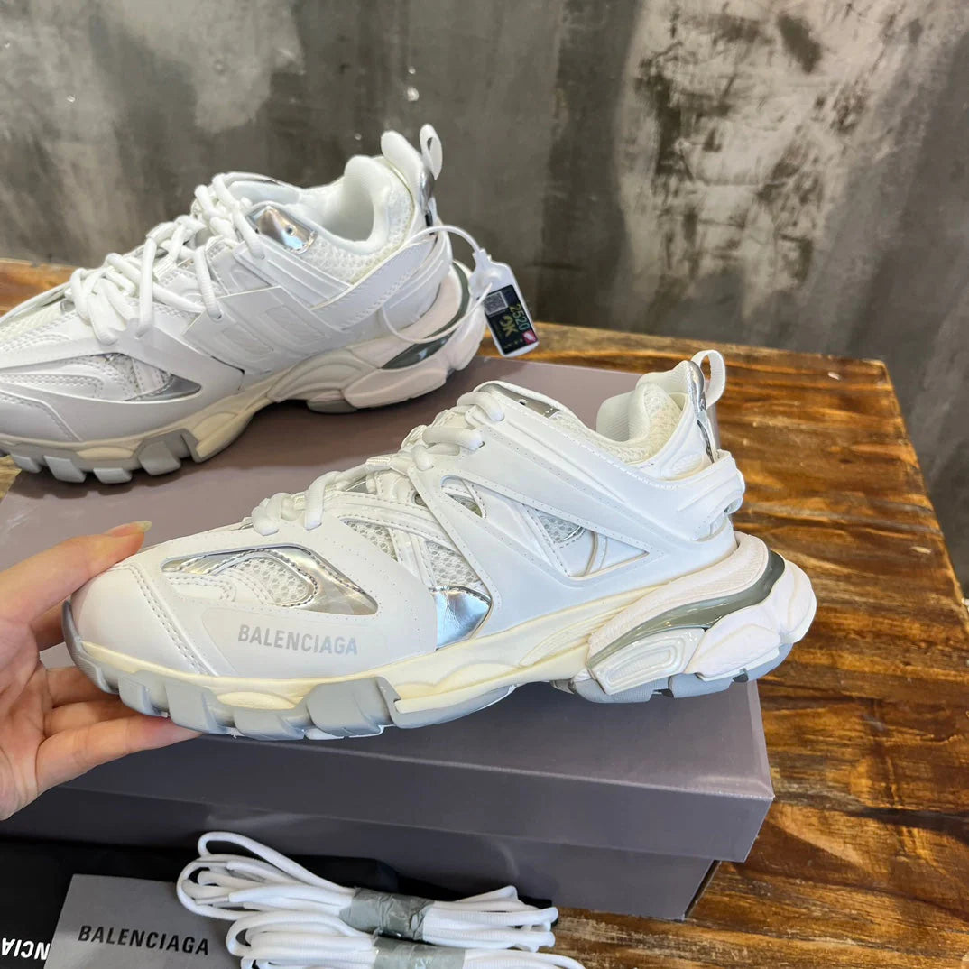 BB SNEAKER