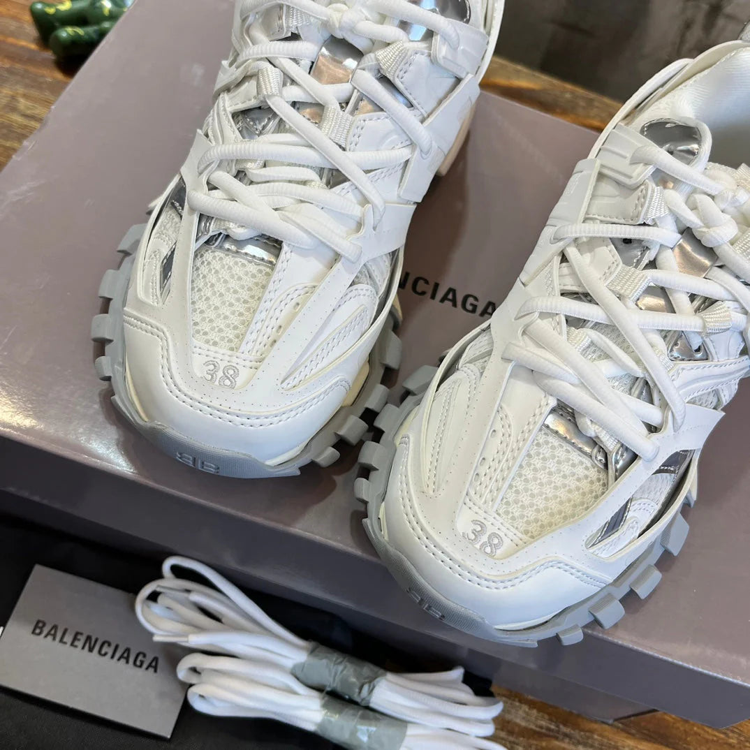 BB SNEAKER