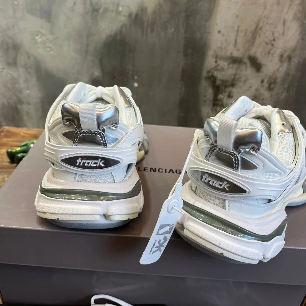 BB SNEAKER