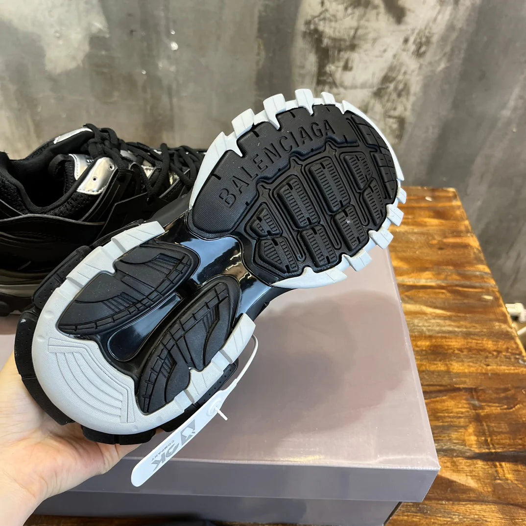BB SNEAKER