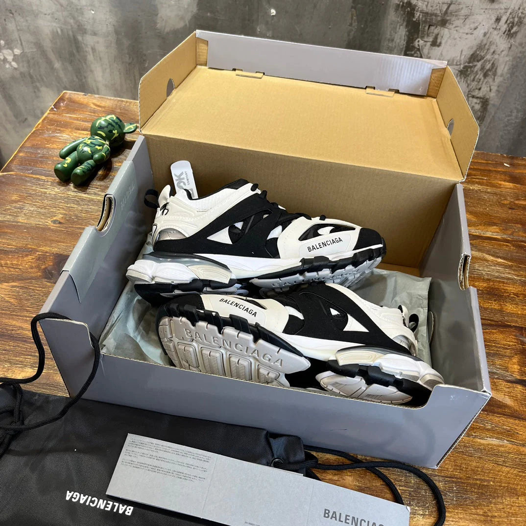 BB SNEAKER