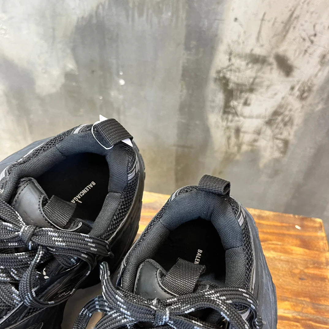 BB SNEAKER
