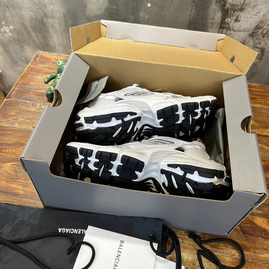 BB SNEAKER