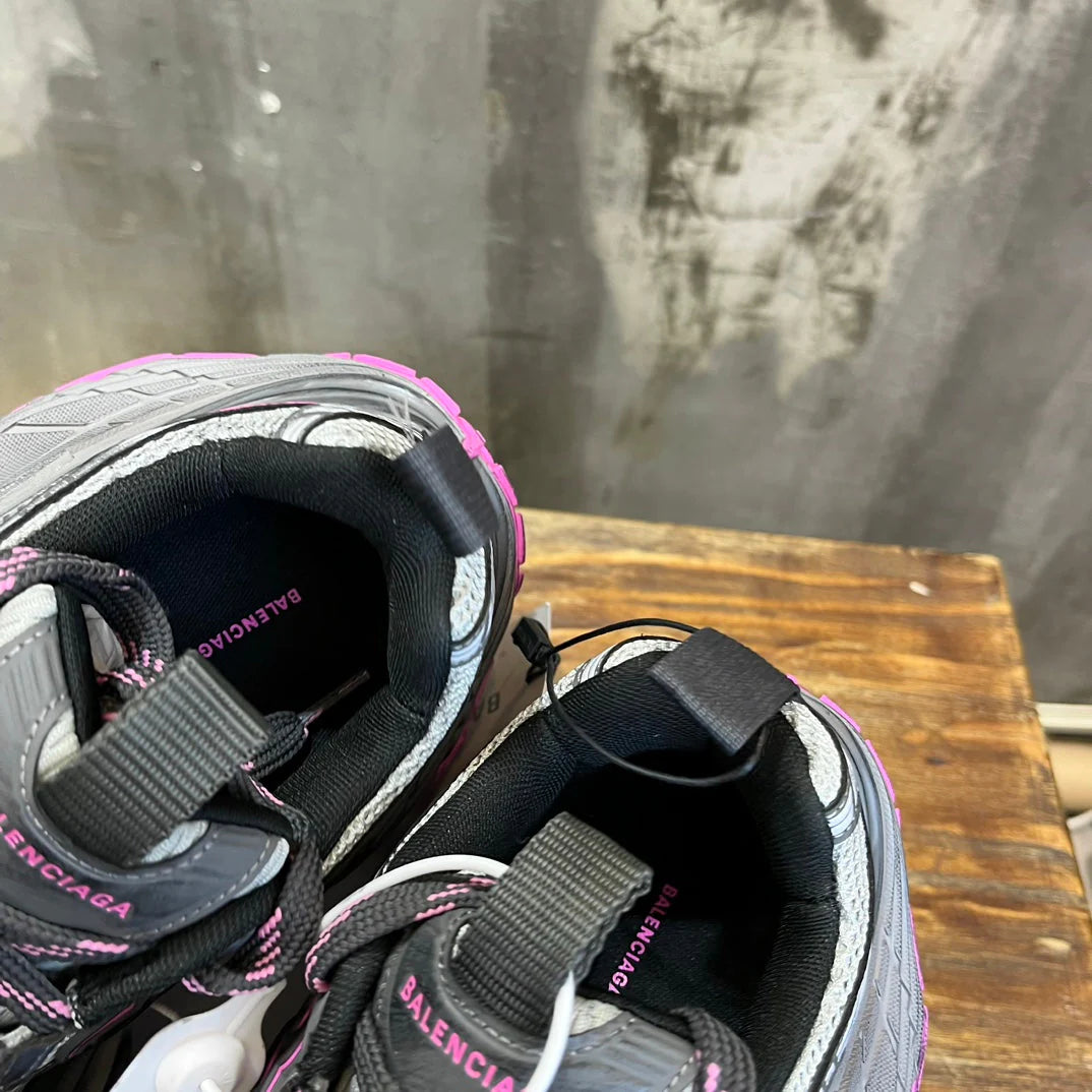 BB SNEAKER