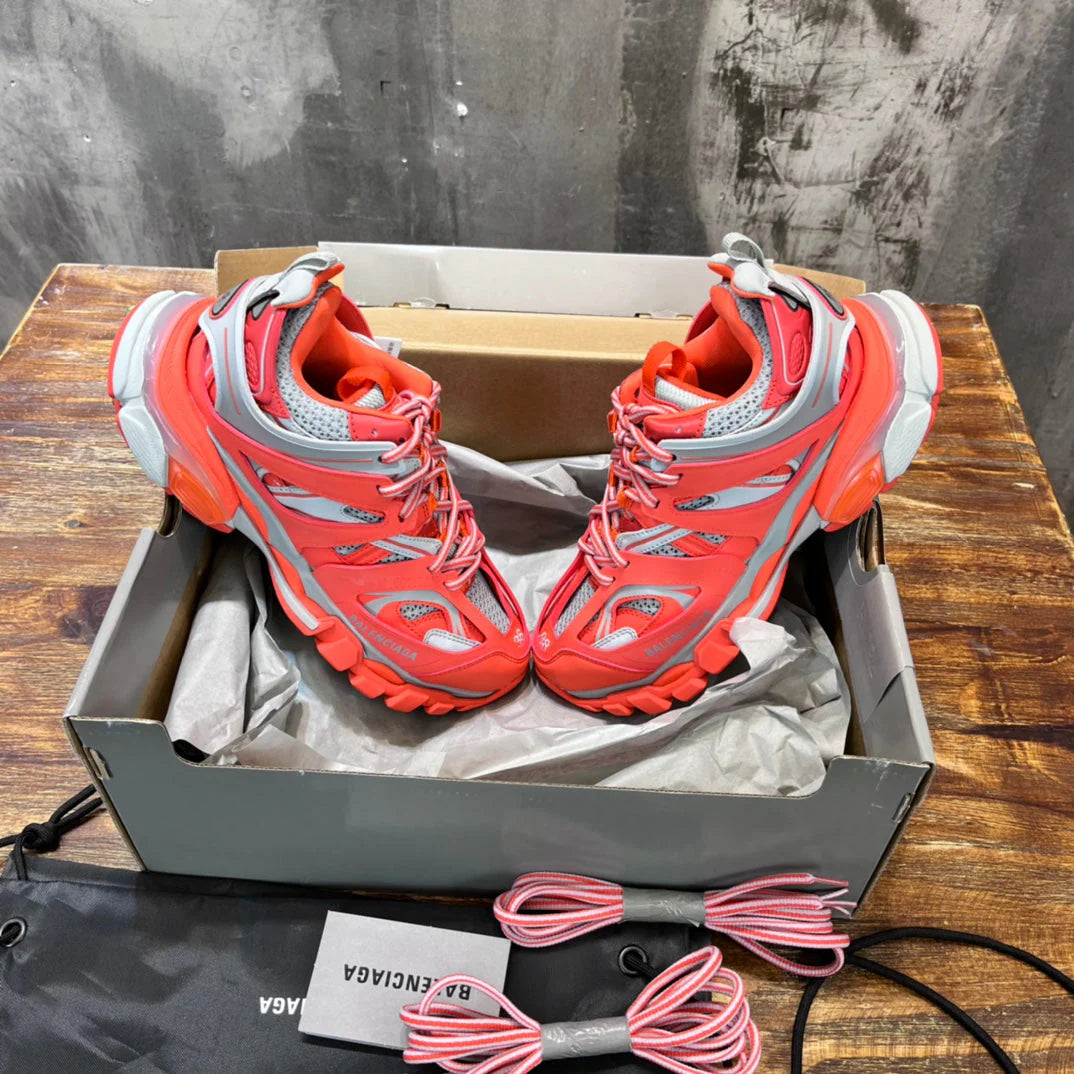 BB SNEAKER