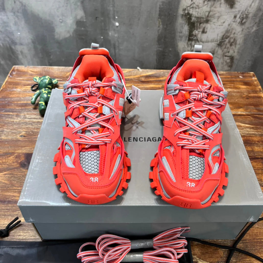 BB SNEAKER