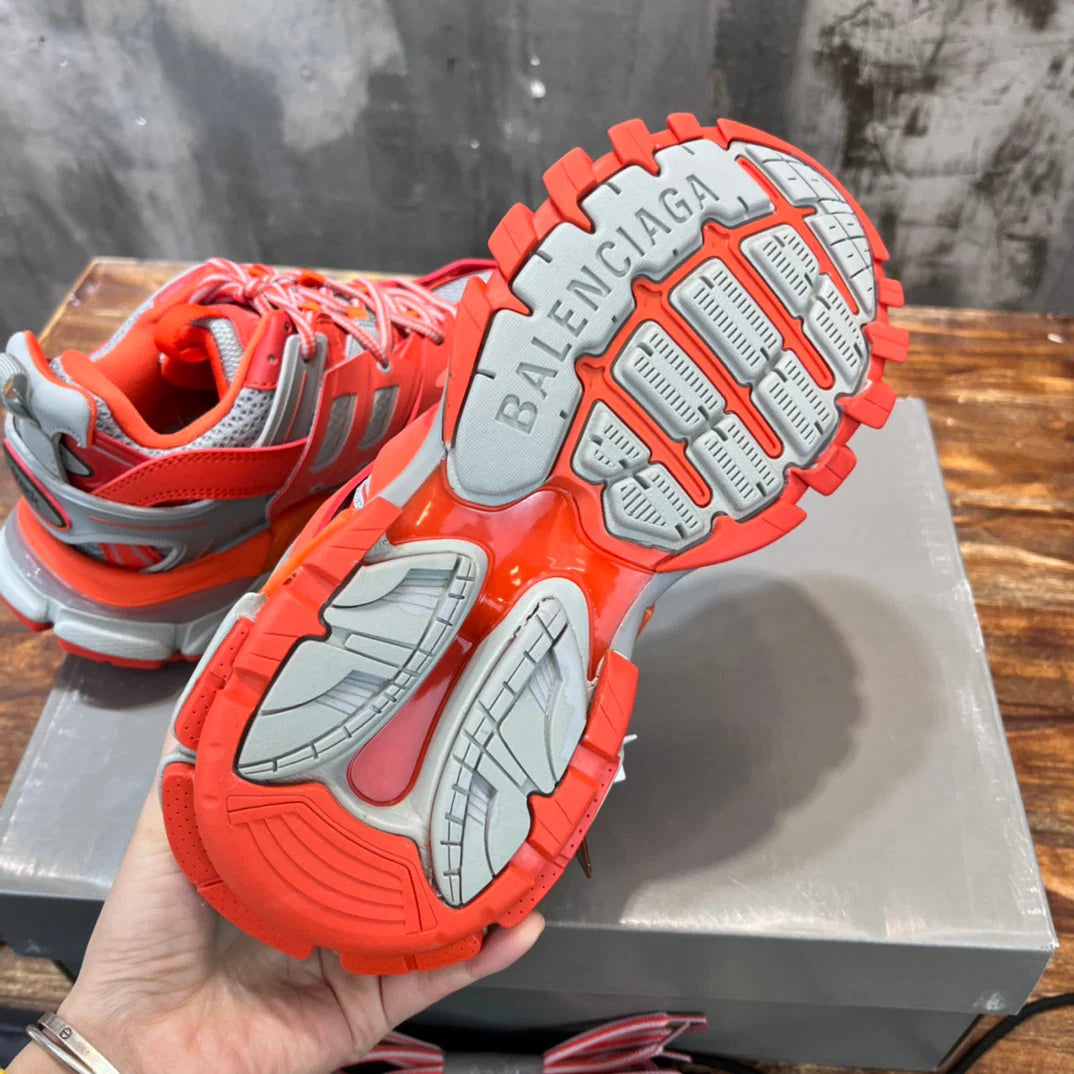 BB SNEAKER