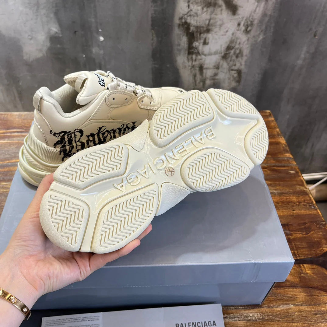 BB SNEAKER