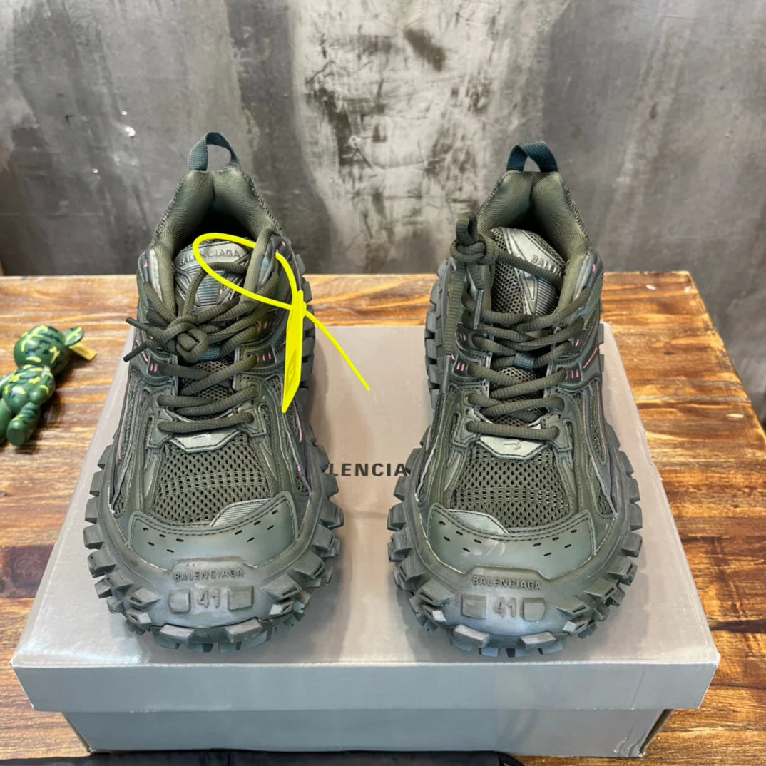 BB SNEAKER