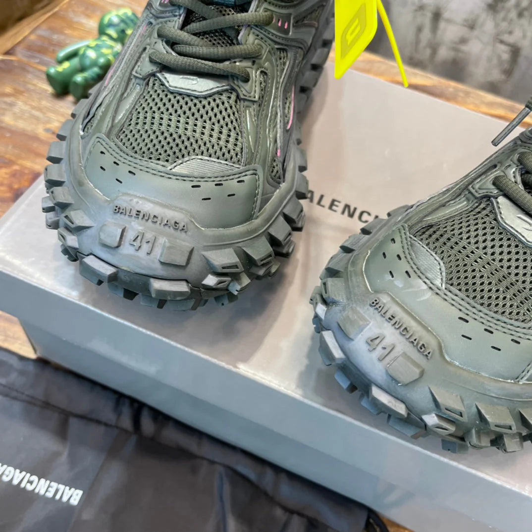 BB SNEAKER