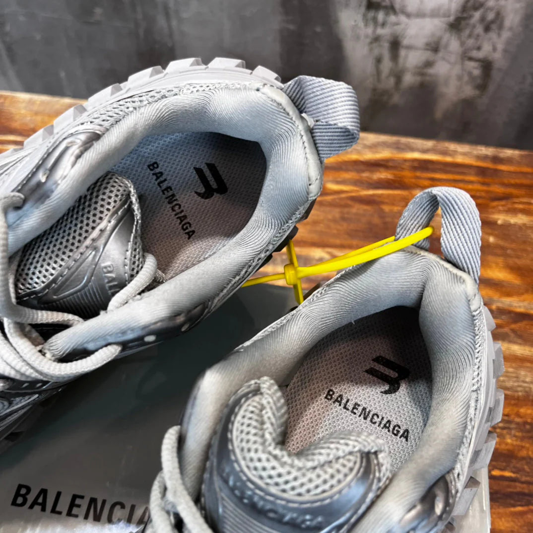 BB SNEAKER