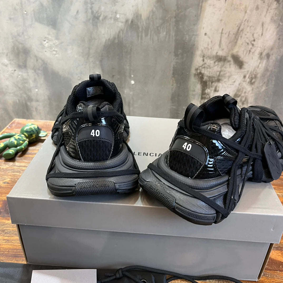 BB SNEAKER