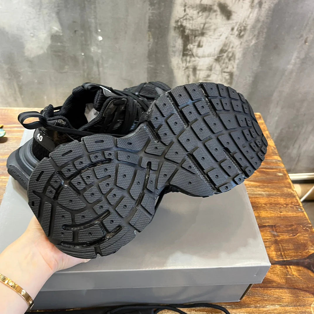 BB SNEAKER
