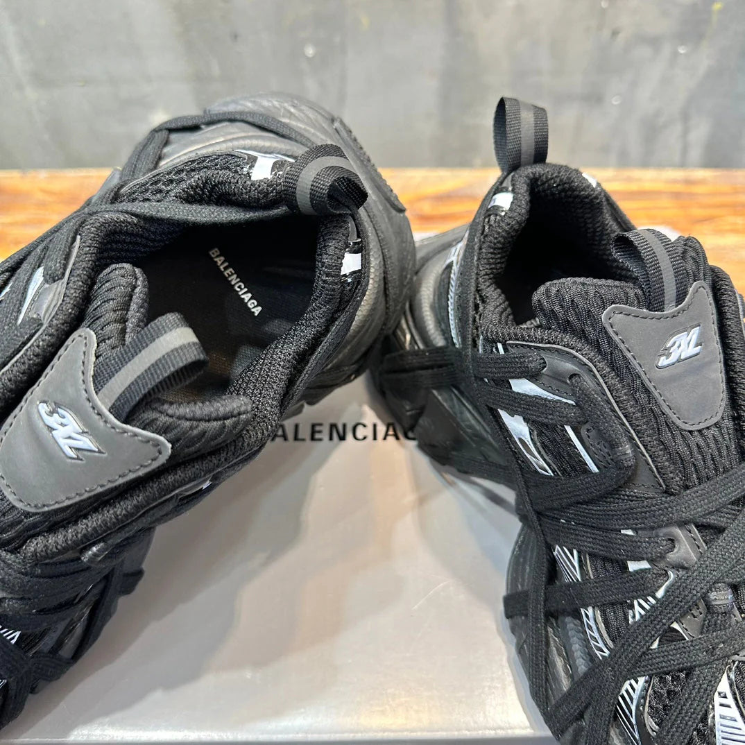 BB SNEAKER