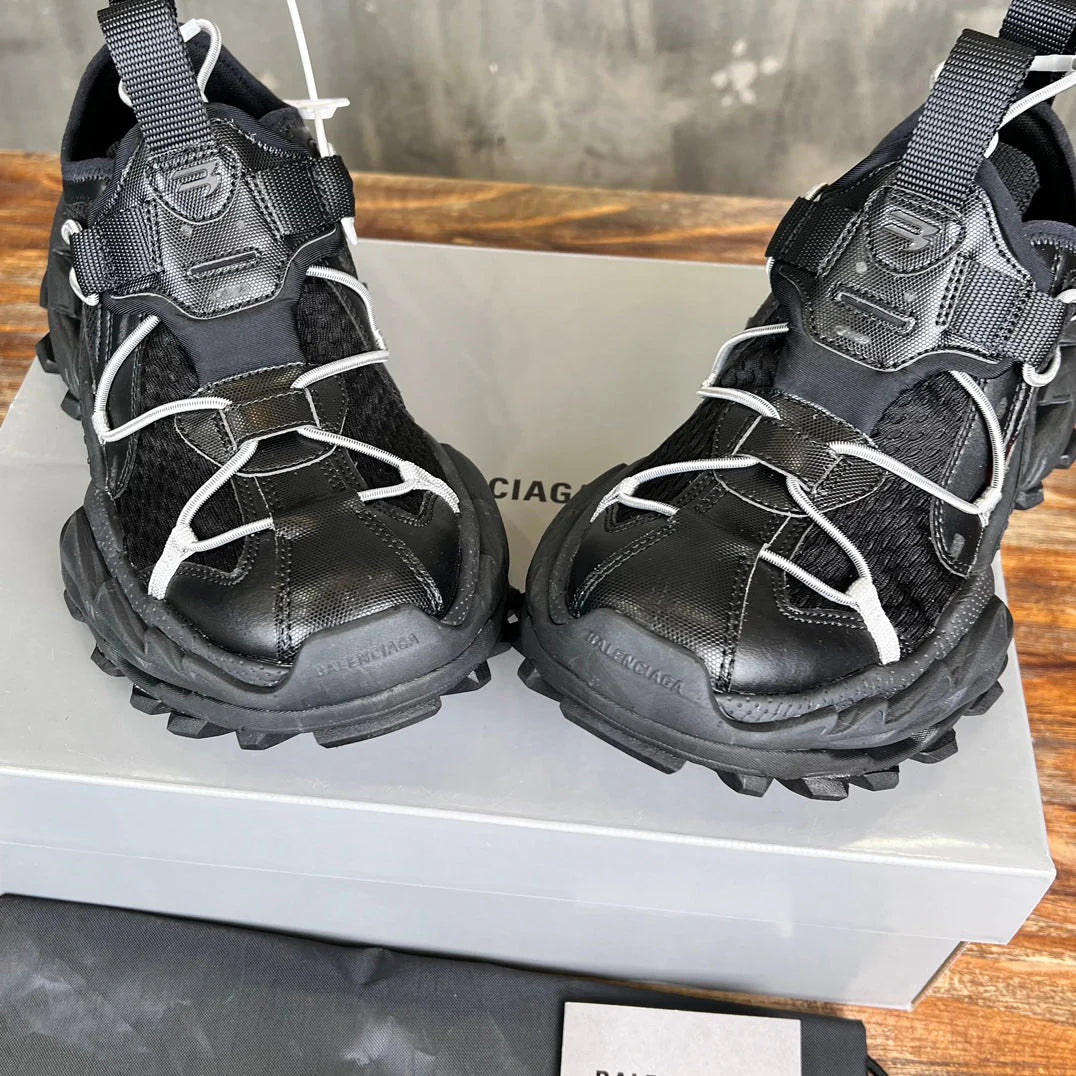 BB SNEAKER