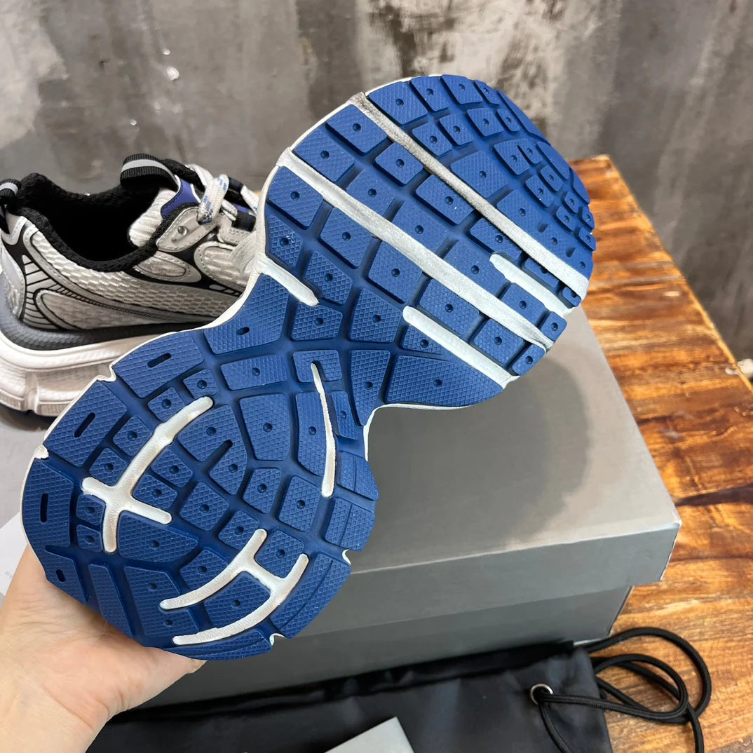 BB SNEAKER