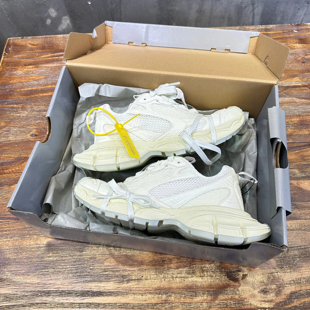 BB SNEAKER