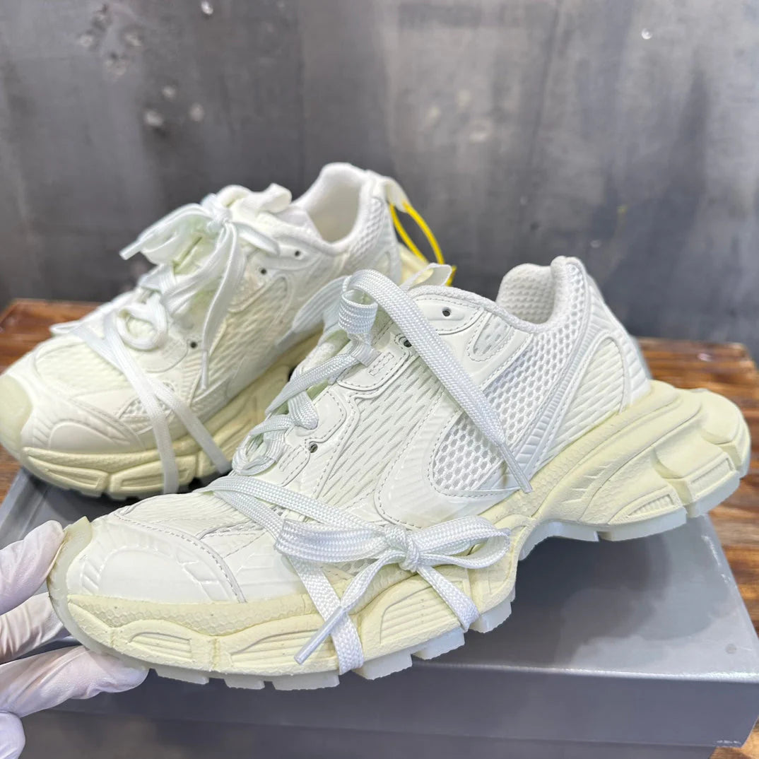 BB SNEAKER