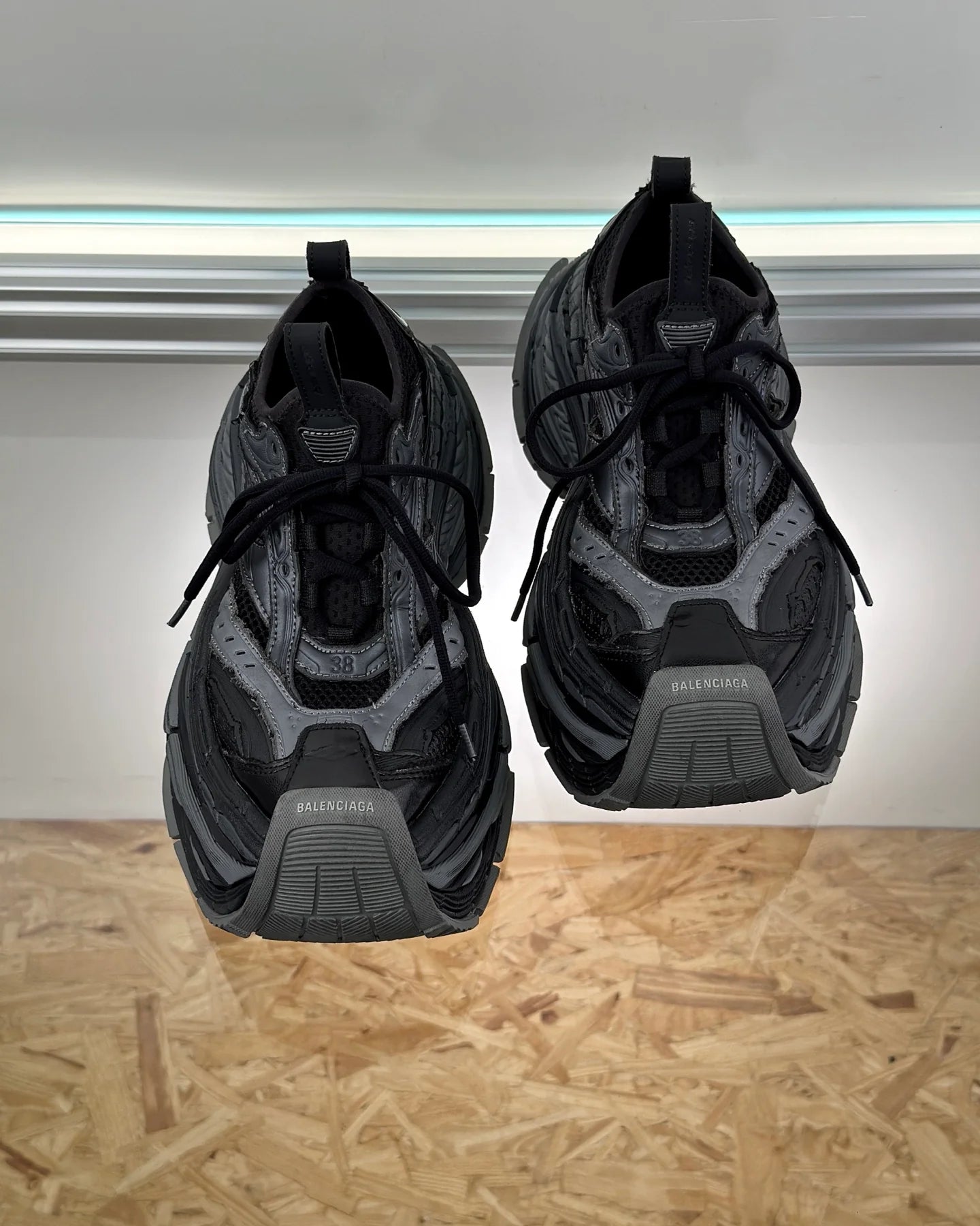 BB SNEAKER