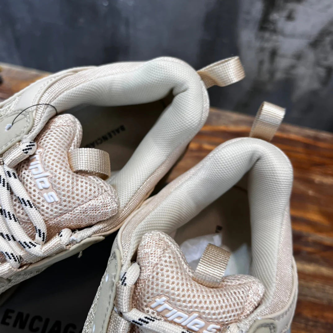 BB SNEAKER