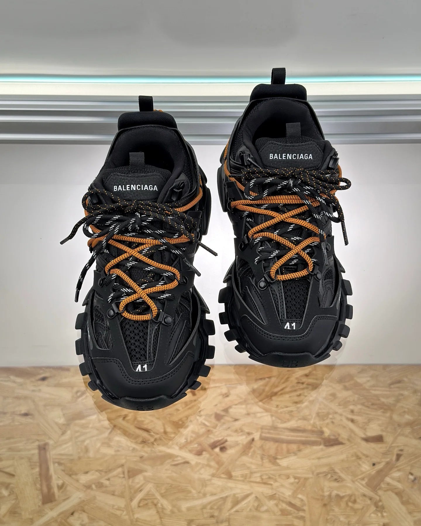 BB SNEAKER