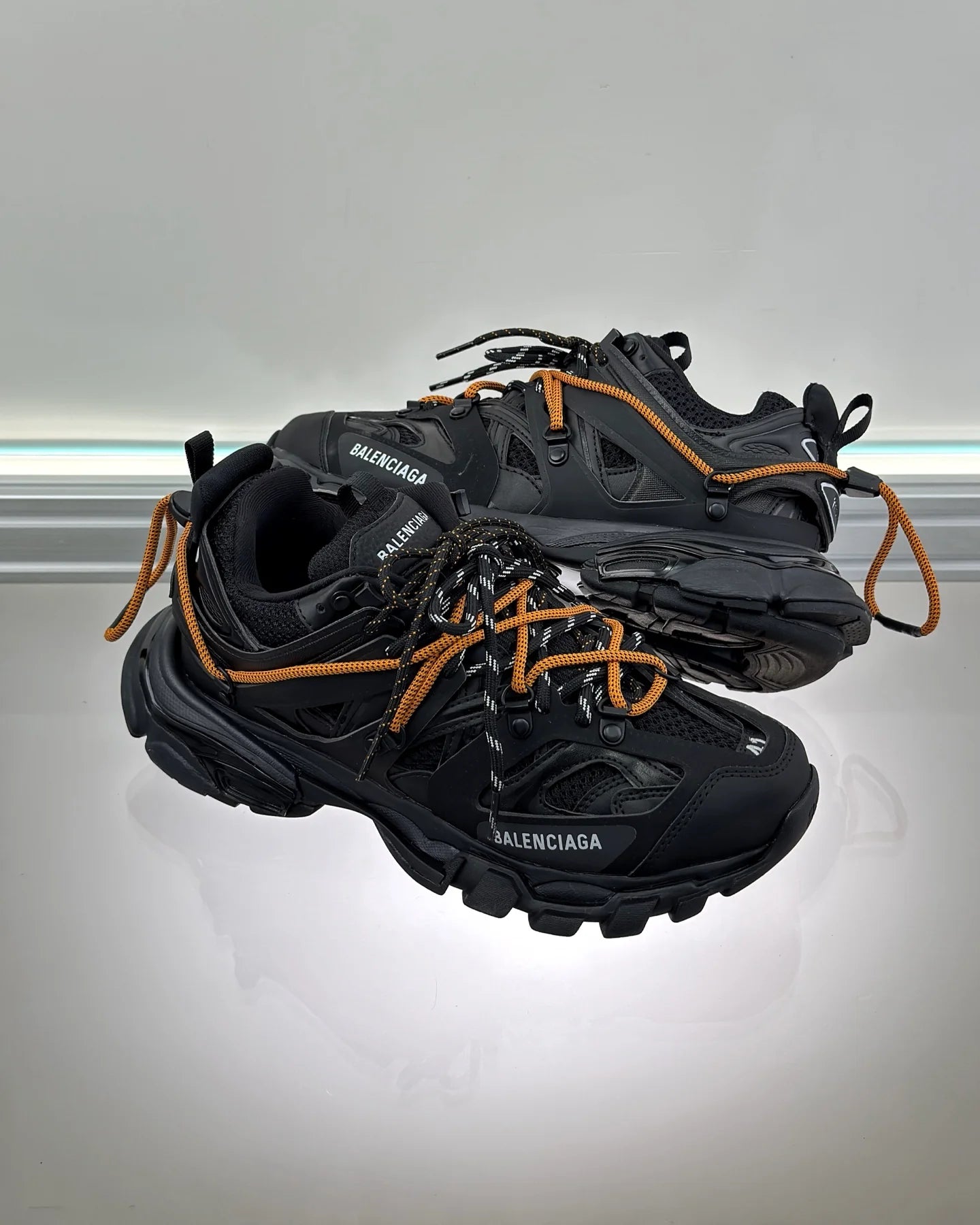 BB SNEAKER