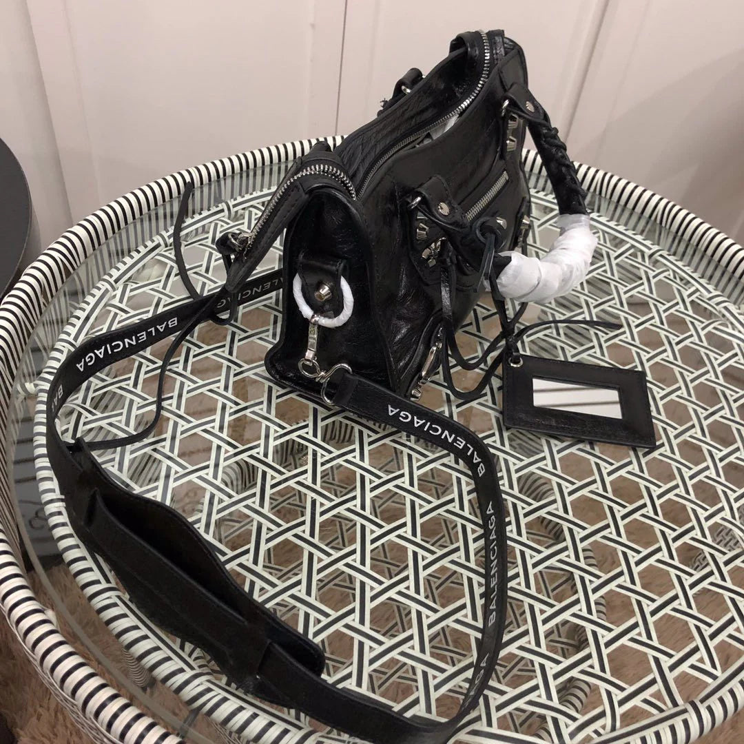 BLCG BAG