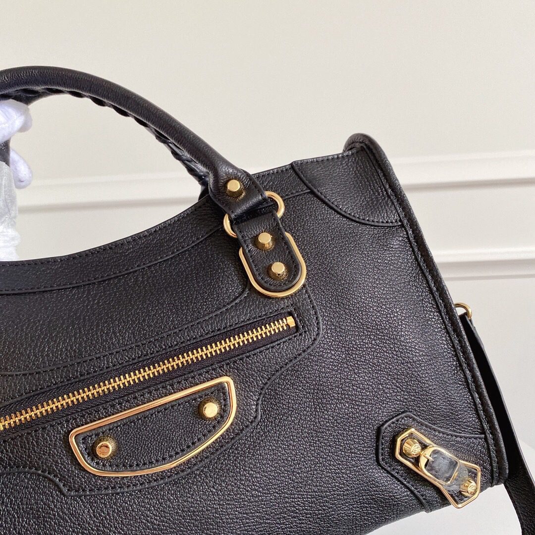 BLCG BAG