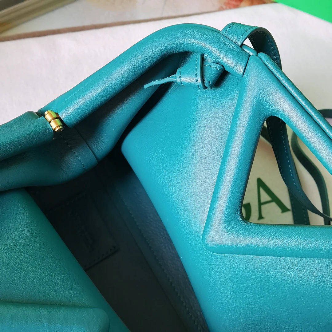BV BAG